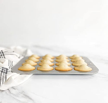 USA Pan Bakeware Nonstick Madeleine Pan, 16 Well