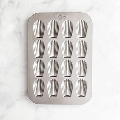 USA Pan Bakeware Nonstick Madeleine Pan, 16 Well