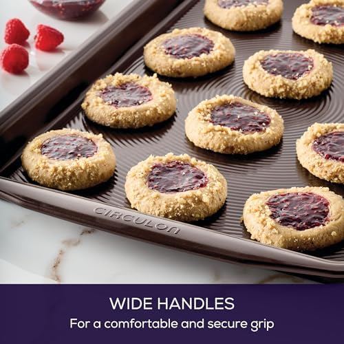 Circulon Nonstick Bakeware, Nonstick Cookie Sheet / Baking Sheet - 11 Inch x 17 Inch, Chocolate Brown