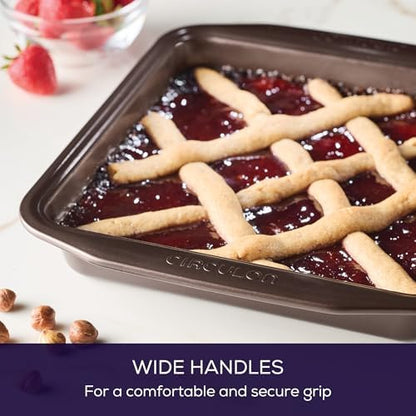 Circulon Symmetry Cake Pan, Chocolate