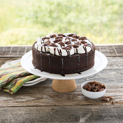Nordic Ware Treat Nonstick 9 inch Round Cake Pan