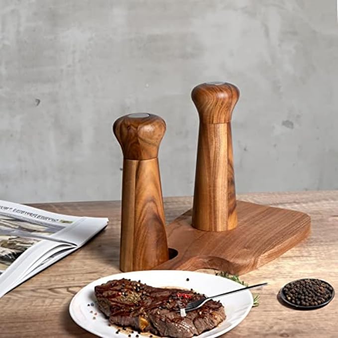 Wooden Pepper Grinder, Refillable Pepper Mill, Adjustable Pepper Shaker