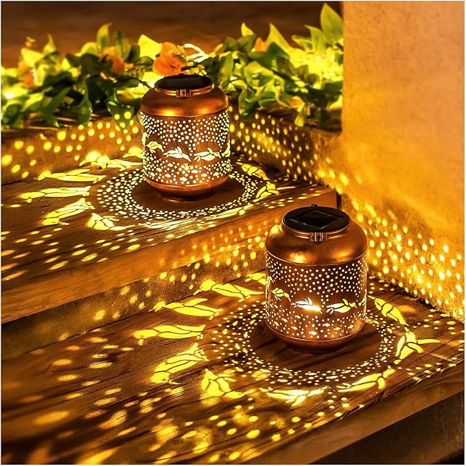 Penguin Solar Lanterns Outdoor Waterproof,Hanging Solar Lights Penguin Gifts for Women Men Metal LED Decorative Light for Yard,Patio,Lawn,Tabletop,Pathway,Landscape,Garden Decor