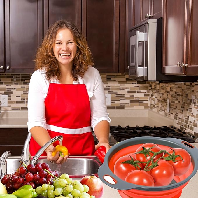 Red Round Silicone Collapsible Colander – Silicone Round Kitchen Strainers