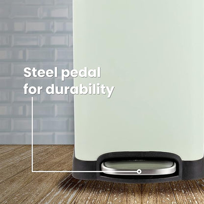 happimess HPM1007E Betty Retro 8-Gallon Step-Open Trash Can