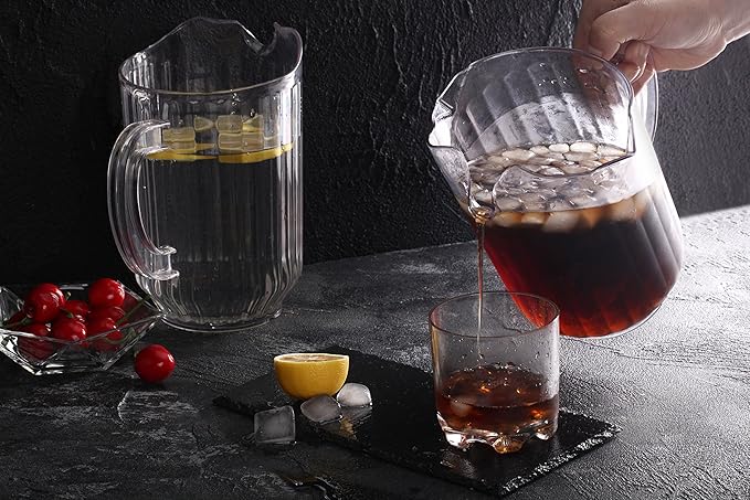 New Star Foodservice Plastic Restaurant-Grade Water Pitcher