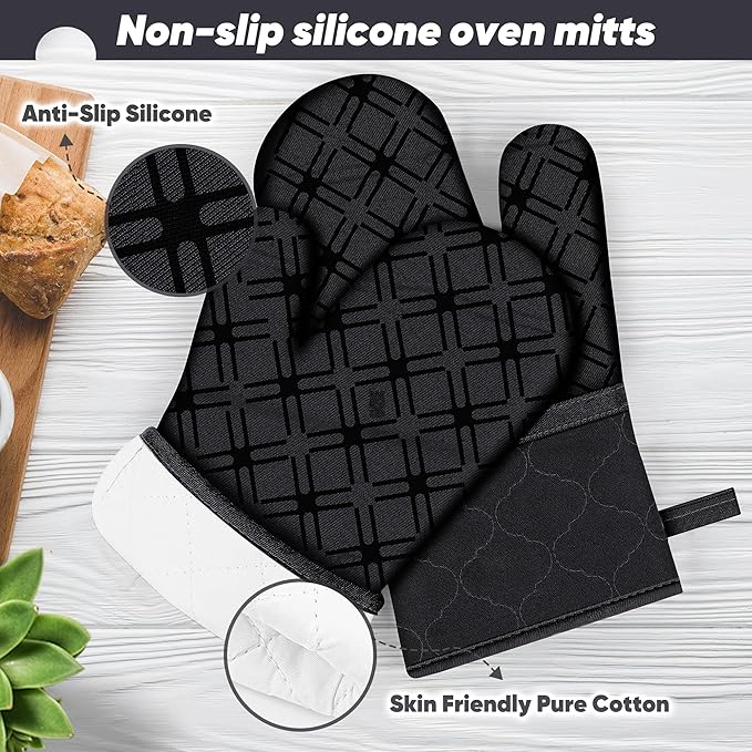 Oven Mitts and Pot Holders Set